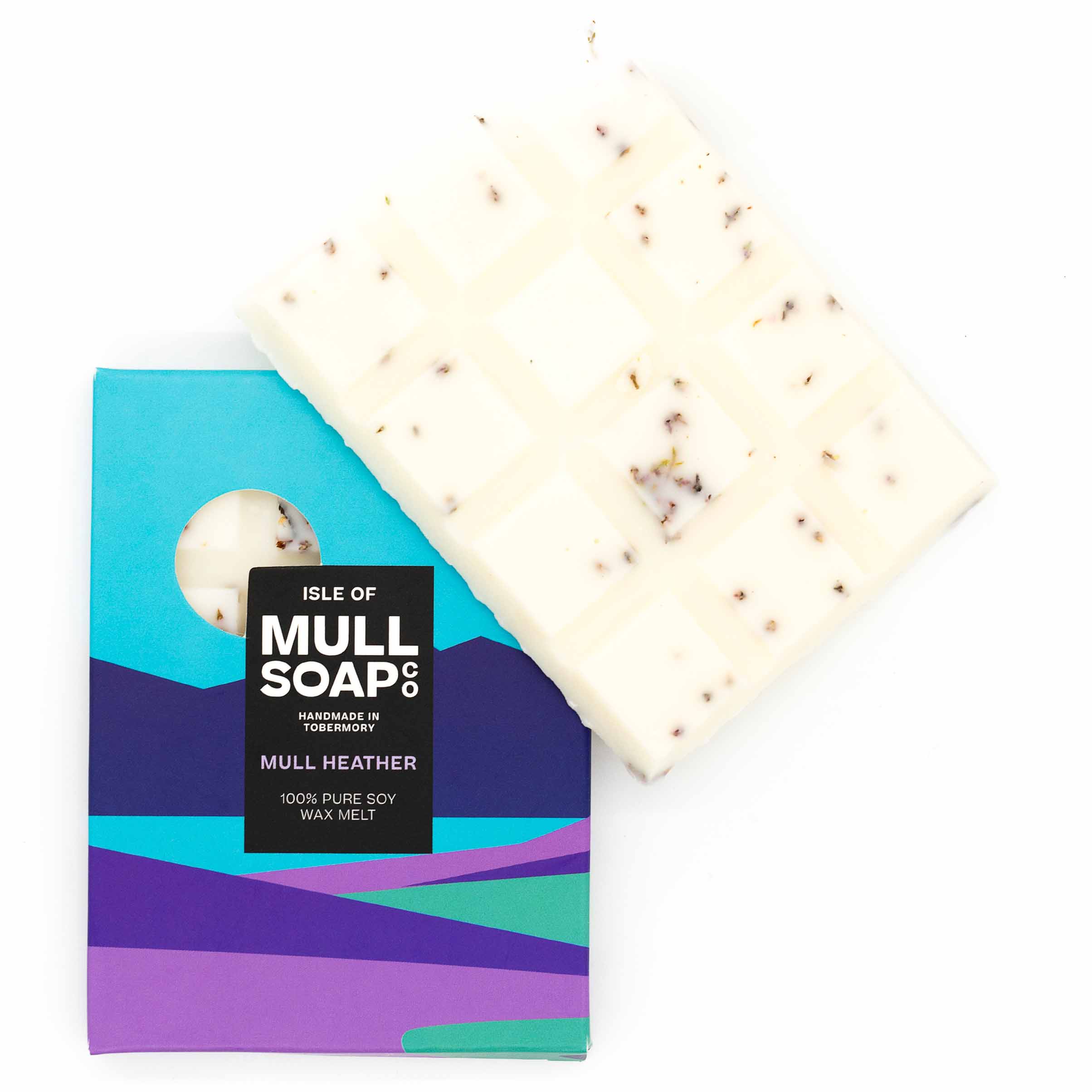 A Mull Heather scented soy wax melt snap bar with local heather flowers sprinkled in. Handmade in Tobermory by the Isle of Mull Soap Co.